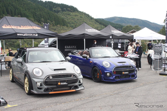 会場に集まった個性的なMINI
