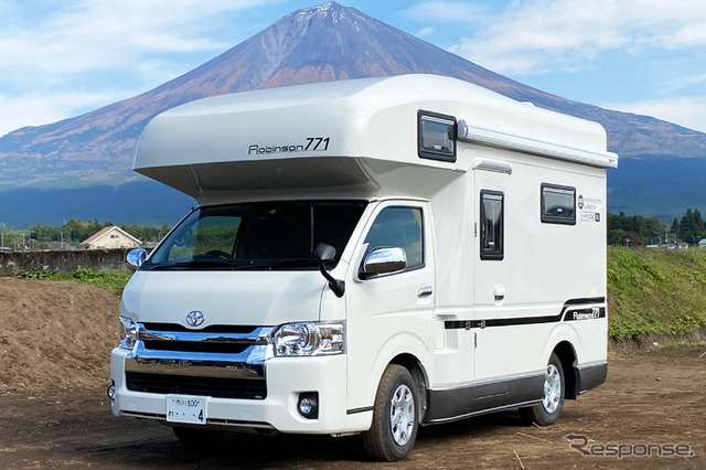 貸出車両 TOYOTA ハイエース ロビンソン771