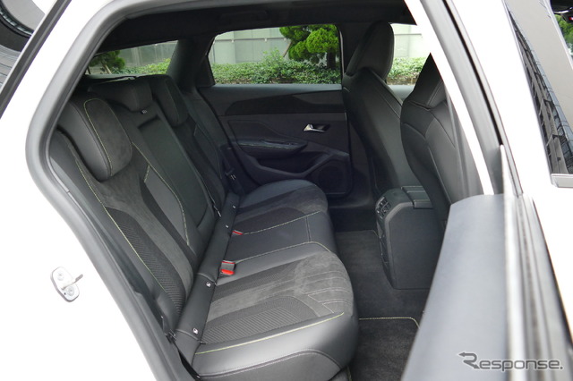 プジョー308 SW GT HYBRID