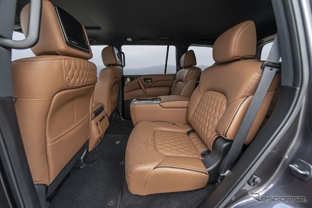 インフィニティ QX80 の2023年モデルのシート