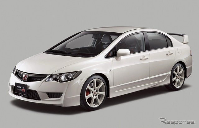 2007年 3代目シビック タイプR(FD2)
