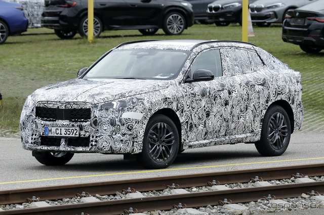 BMW X2 次期型プロトタイプ(スクープ写真)