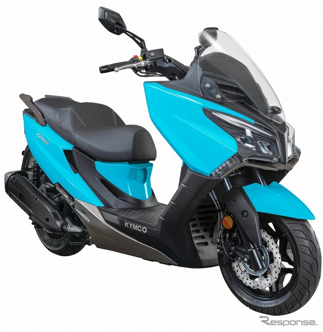 キムコ・X-タウン CT250（ブルー）