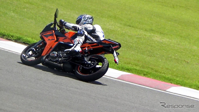 KTM RC390