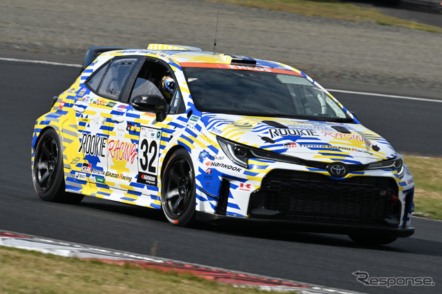 32 号車ORC ROOKIE GR Corolla H2 Concept