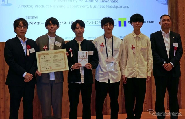 MONET Technologies 賞に選ばれたチーム「Costa」