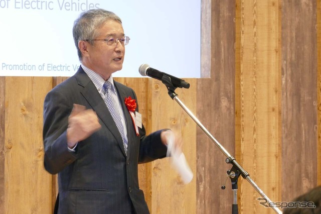 最後にコンテストを総括した審査委員長の藤原洋氏
