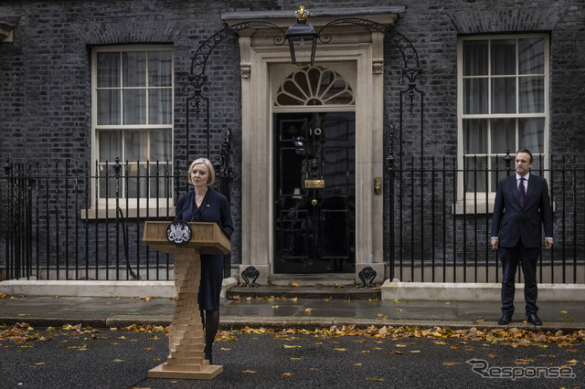 辞任を表明するトラス英首相（10月20日）