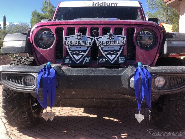 米「Rebelle Rally」を2年連続で制したジープ・ラングラー 4xe
