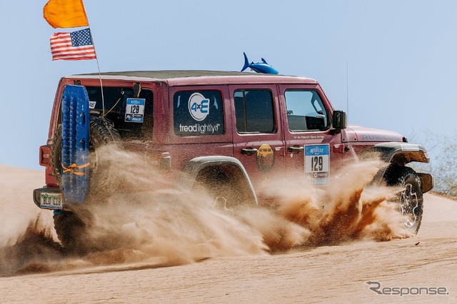 米「Rebelle Rally」を2年連続で制したジープ・ラングラー 4xe