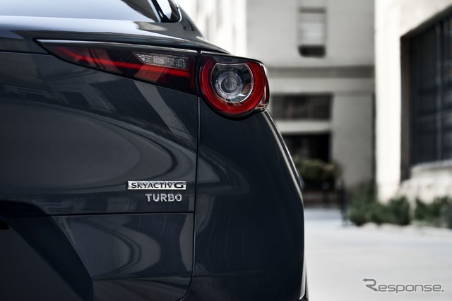 マツダ CX-30 の「2.5ターボ」(米国仕様)