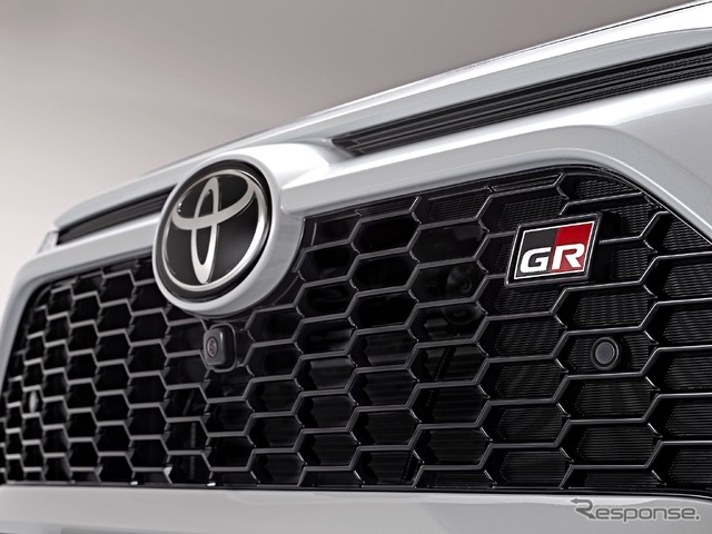 トヨタ RAV4 ハイブリッド「GR SPORT」(欧州仕様)
