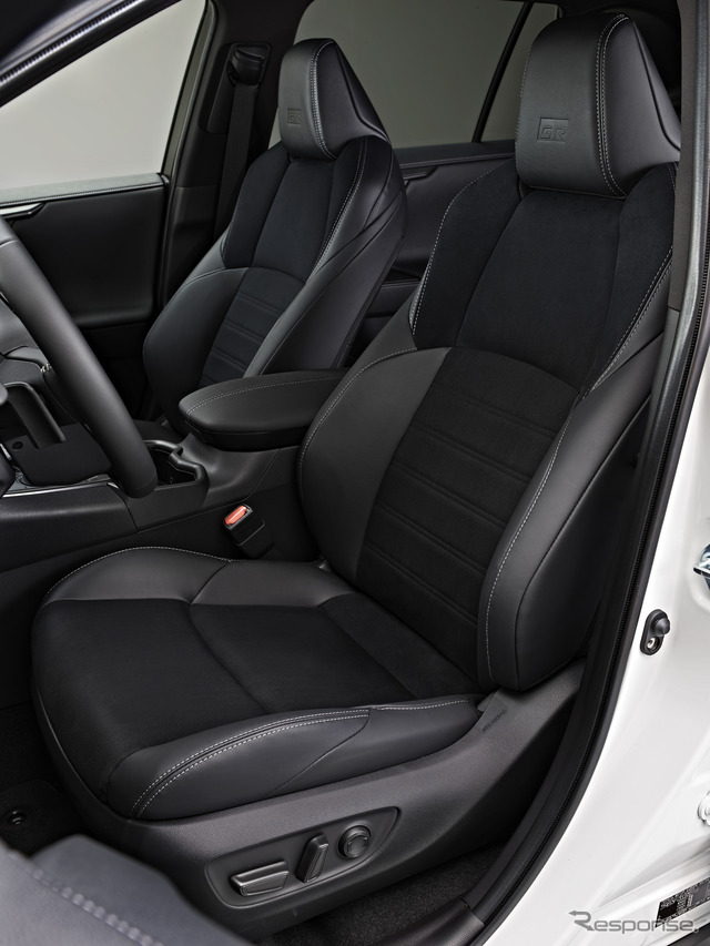 トヨタ RAV4 ハイブリッド「GR SPORT」(欧州仕様)