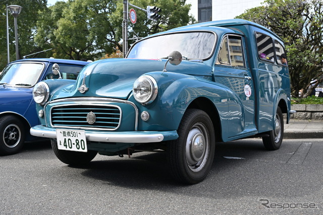 パレードの参加車両
