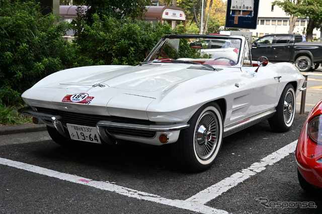 パレードの参加車両