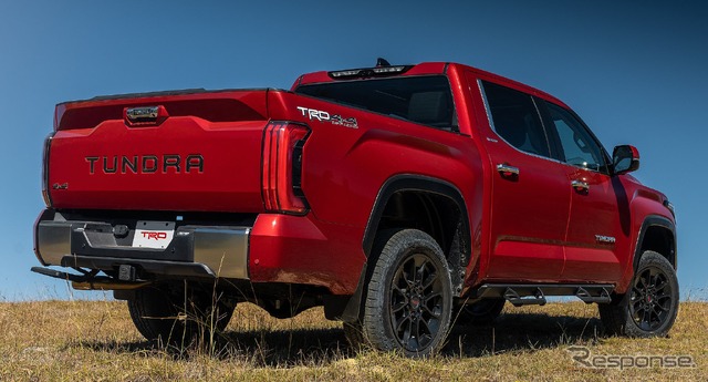 トヨタ・タンドラ 新型の「TRDリフトキット」装着車