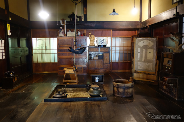 匠の館の内部。天井の一本梁等々、建築に関心を持つ人には見どころ満載。