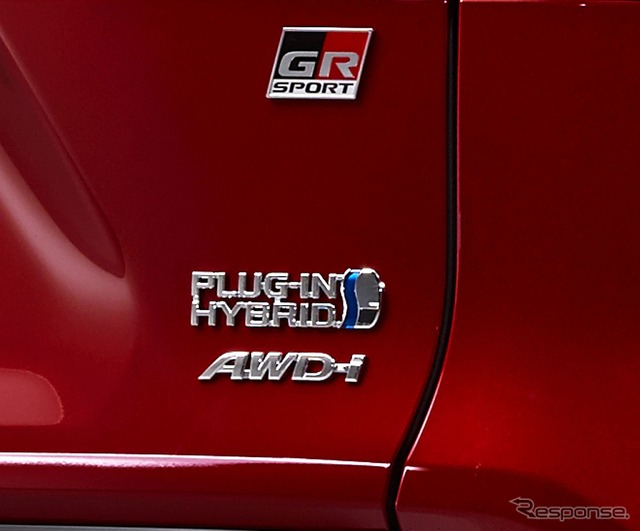トヨタ RAV4 プラグインハイブリッド GR SPORT(欧州仕様)