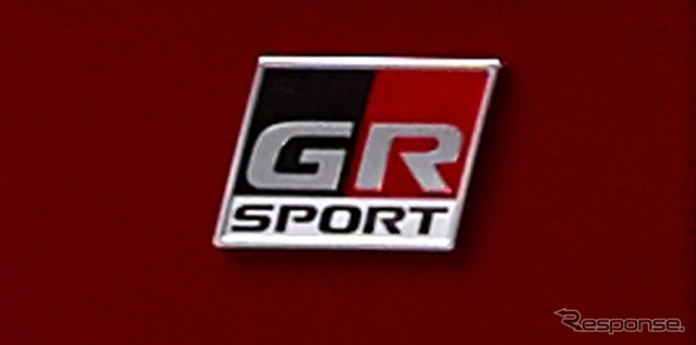 トヨタ RAV4 プラグインハイブリッド GR SPORT(欧州仕様)