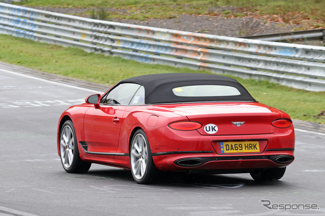 ベントレー コンチネンタル GTCのPHEVモデルプロトタイプ(スクープ写真)