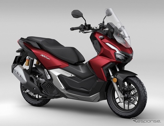ホンダ ADV160(マットダリアレッドメタリック)