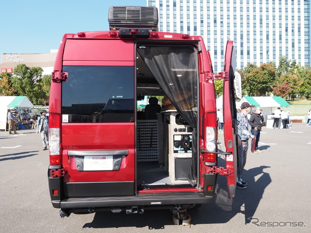 ウィネベーゴ「ソリスポケット 36A」