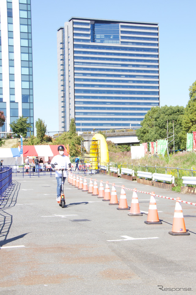 電動キックボード MANTISシリーズの試乗会