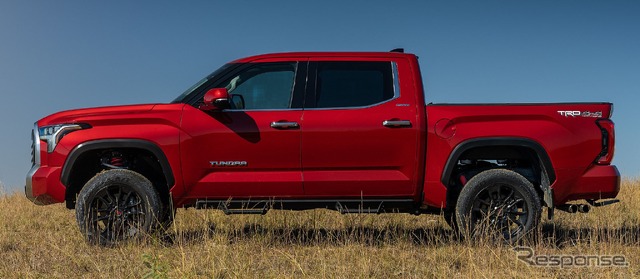 トヨタ・タンドラ 新型の「TRDリフトキット」装着車