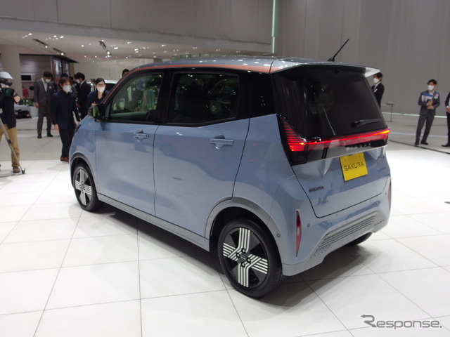 日産サクラ