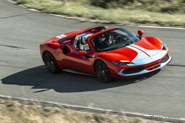 フェラーリ 296GTS アセット・フィオラノ
