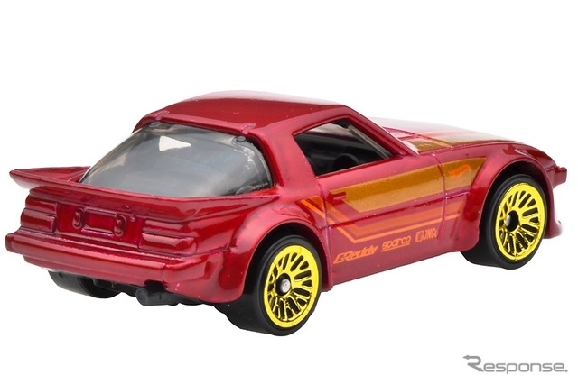マツダ RX-7(11月5日発売)