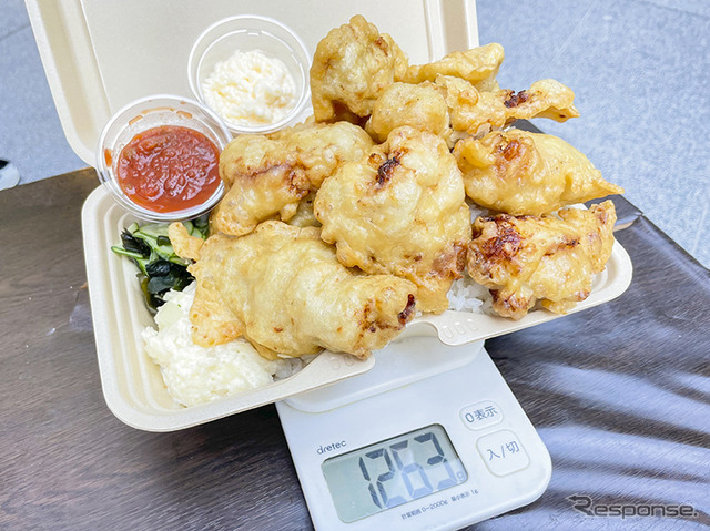 会心のからあげ山田/からあげ弁当ごはんメガ盛り唐揚げ追加:1160円