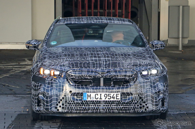 BMW M5 次期型プロトタイプ(スクープ写真)