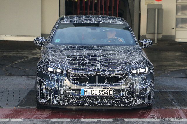 BMW M5 次期型プロトタイプ(スクープ写真)