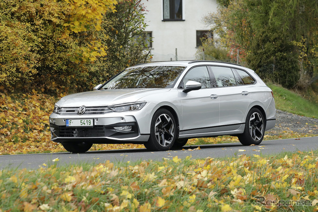 VW パサート 次期型プロトタイプ(スクープ写真)