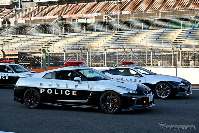 栃木県警スーパーカーパトカー