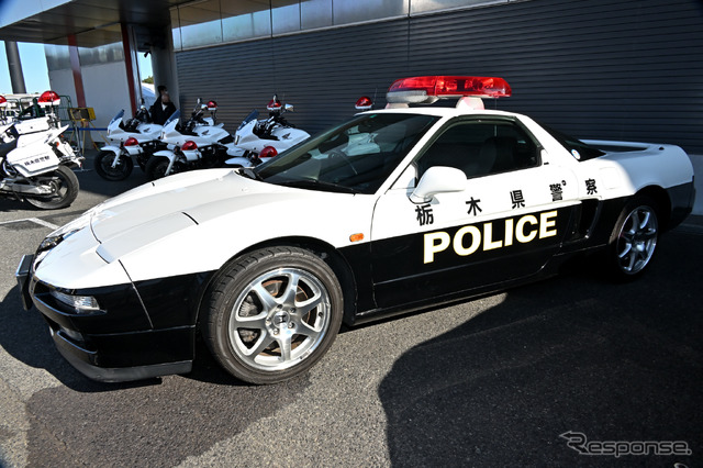 栃木県警スーパーカーパトカー