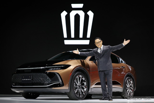 新型車発表会:トヨタ・クラウン新型