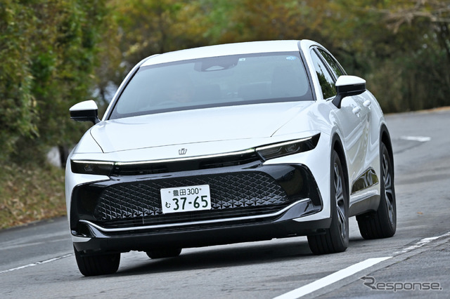 トヨタ クラウン クロスオーバー G アドバンスド