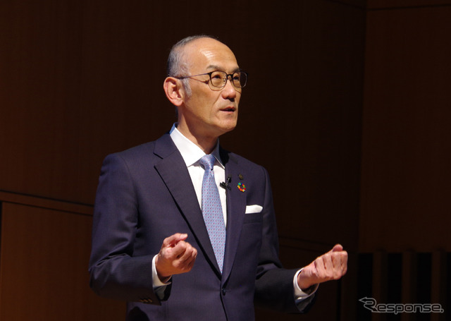 ビジョンを語るヤマハ発動機の日高祥博社長