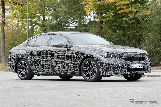 BMW 5シリーズ 次期型 プロトタイプ(スクープ写真)