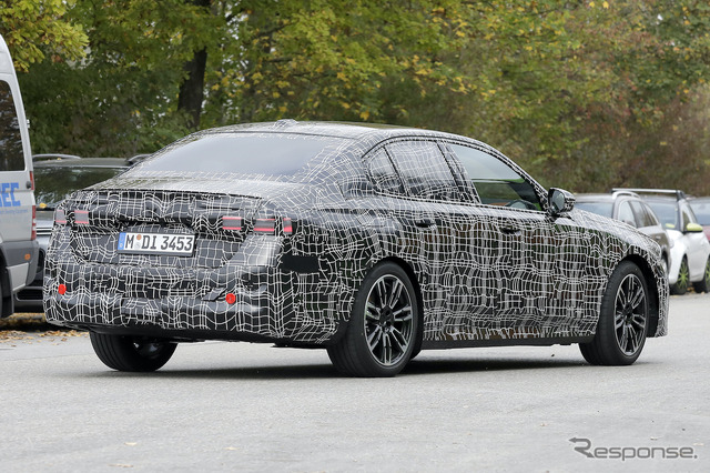 BMW 5シリーズ 次期型 プロトタイプ(スクープ写真)