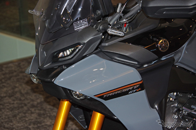 世界初のレーダー連携ユニファイドブレーキシステムを搭載するヤマハ『トレーサー9 GT+』