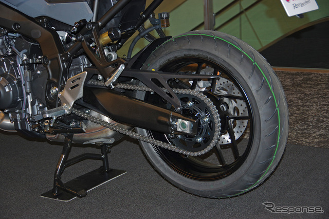 世界初のレーダー連携ユニファイドブレーキシステムを搭載するヤマハ『トレーサー9 GT+』