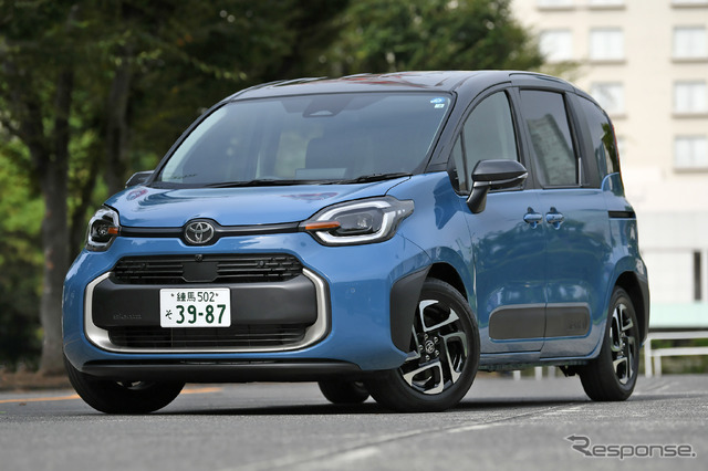 トヨタ シエンタ 新型(ガソリン Z 2WD 5人乗り)