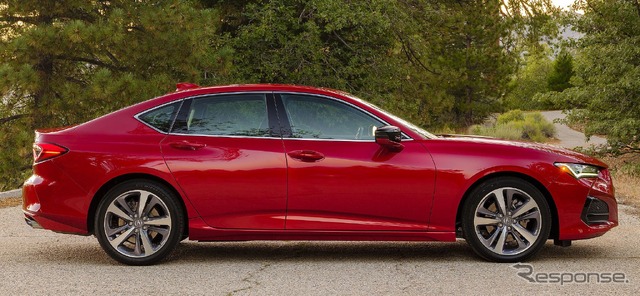 アキュラ TLX