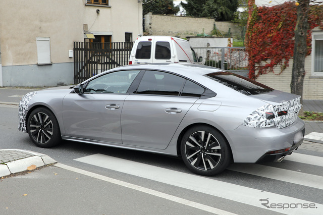 プジョー 508 改良新型プロトタイプ(スクープ写真)