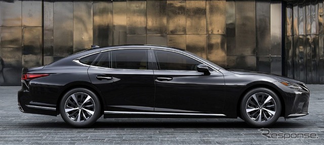 レクサス LS の2023年モデル(米国仕様)