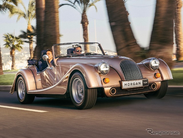 モーガン・プラス4 の2023年モデル(欧州仕様)