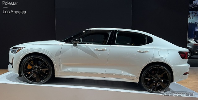 ポールスター 2(ロサンゼルスモーターショー2022)